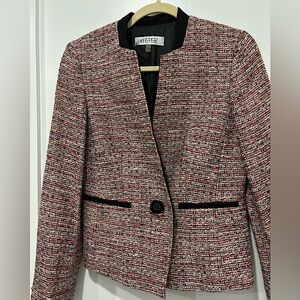 Single button dressy blazer